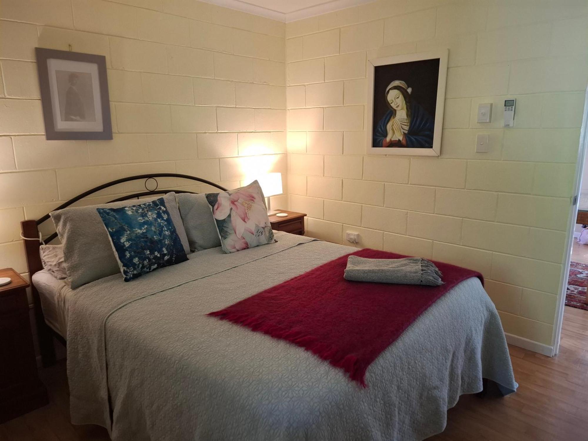 J & Ella'S Holiday House - 1 Bedroom, 1 Bathroom Home 쿡타운 외부 사진